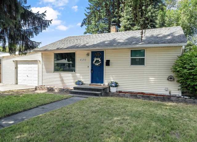 Property at 6121 N Belt St, Spokane, WA 99205, 3 beds, 2 baths