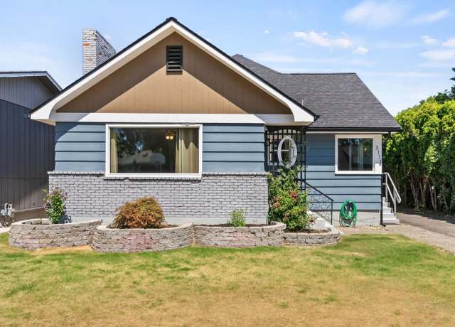 Property at 3111 E 32nd Ave, Spokane, WA 99223, 5 beds, 3 baths