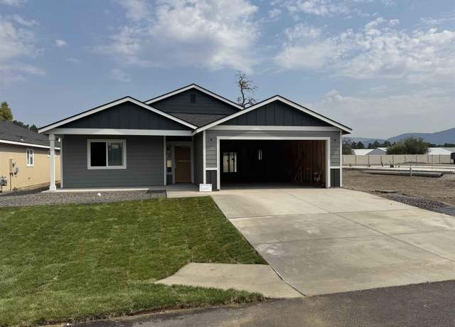 Property at 13 S Rivista Ln, Greenacres, WA 99016, 3 beds, 2 baths