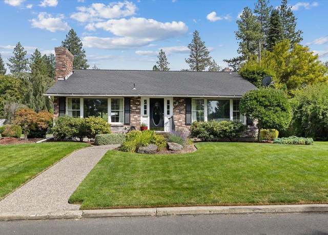 Property at 4011 S Manito Blvd, Spokane, WA 99203, 3 beds, 3 baths
