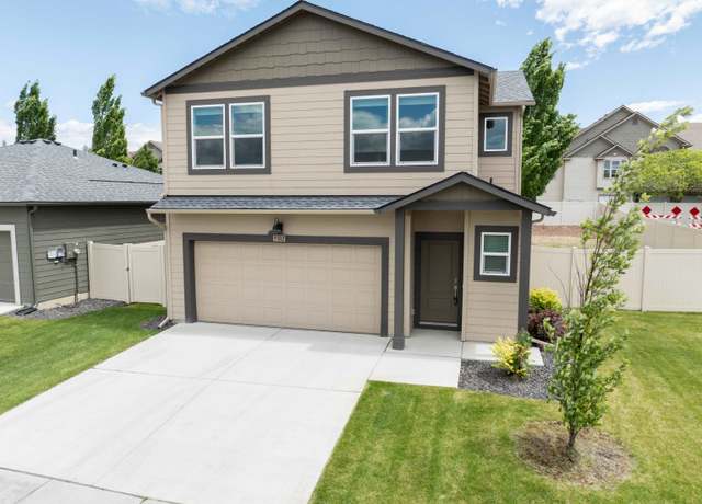 Property at 9102 N Camden Ln, Spokane, WA 99208, 4 beds, 3 baths