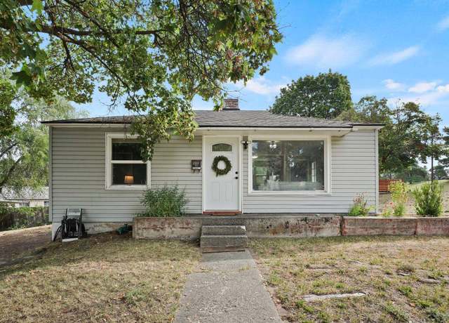 Property at 5908 N Alberta St, Spokane, WA 99205, 4 beds, 1 bath