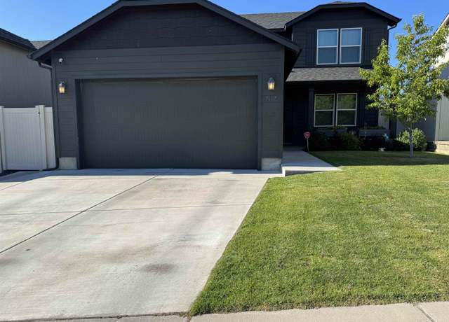 Property at 7407 E Beverly Ave, Spokane Valley, WA 99212, 3 beds, 3 baths