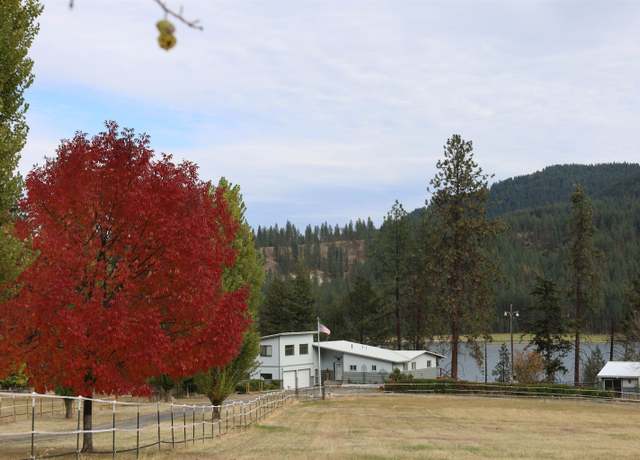Property at 2716 Northport Flat Creek Rd, Kettle Falls, WA 99141, 4 beds, 3 baths