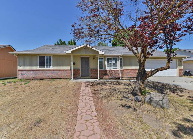 Property at 12406 W 11th Ave, Airway Heights, WA 99001, 2 beds, 2 baths