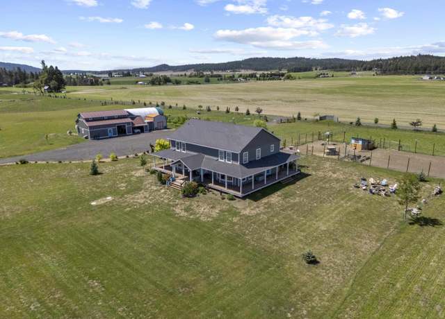 Property at 6730 W Cross Cut Rd, Deer Park, WA 99006, 6 beds, 5 baths