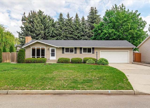 Property at 5919 S Smith St, Spokane, WA 99223, 4 beds, 3 baths
