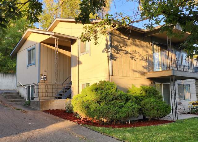 Property at 120 W Cora Ave, Spokane, WA 99205, 4 beds, 2 baths