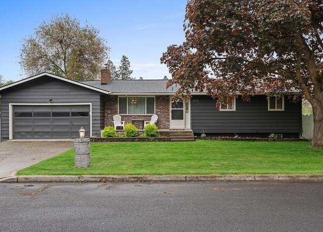 Property at 8214 N Jefferson Dr, Spokane, WA 99208, 5 beds, 3 baths