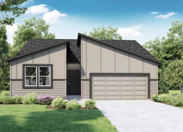 Property at 719 E L St, Deer Park, WA 99006, 3 beds, 2 baths