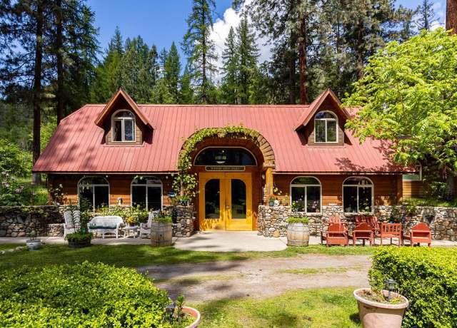 Property at 3752 Vineyard Way, Kettle Falls, WA 99141, 5 beds, 4 baths