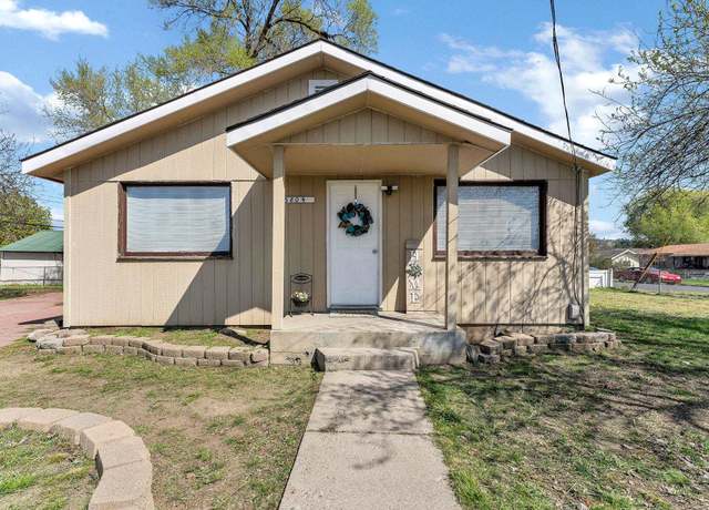 Property at 5804 N Regal St, Spokane, WA 99208, 2 beds, 1 bath