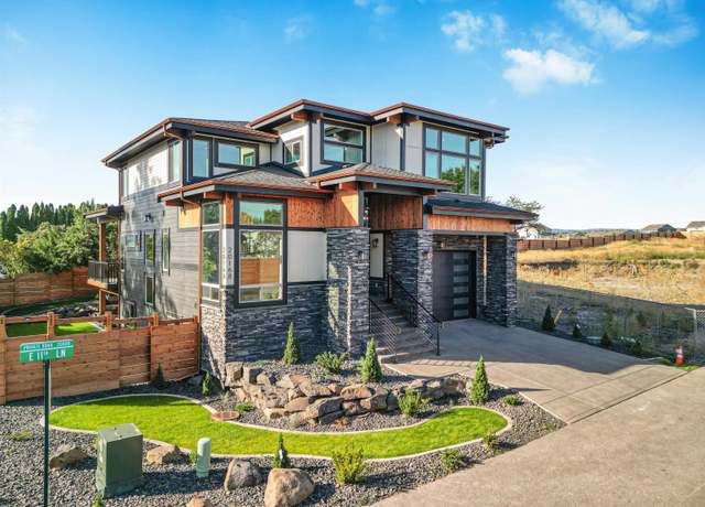 Property at 20168 E 11th Ln, Greenacres, WA 99016, 6 beds, 5 baths