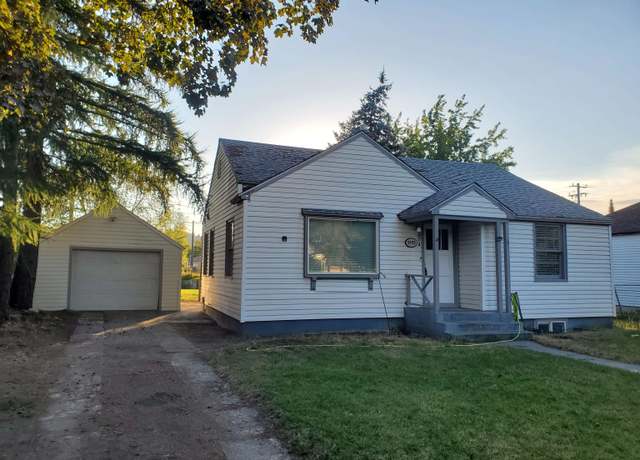 Property at 9905 N Whittier St, Spokane, WA 99218, 3 beds, 1 bath