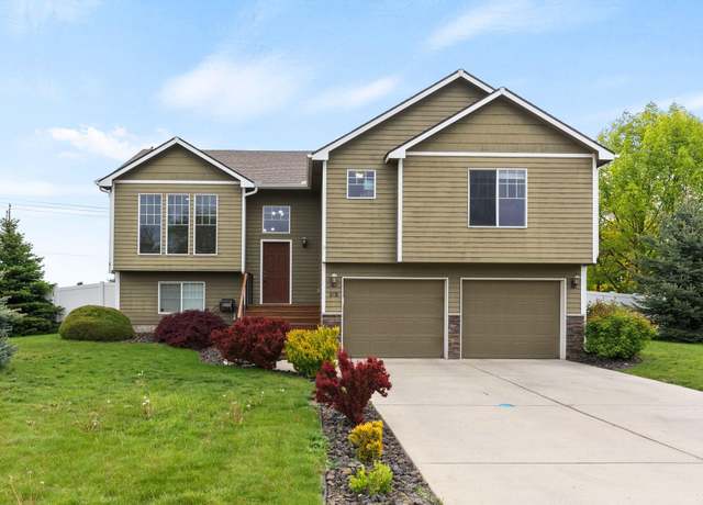Property at 8710 N I Ct, Spokane, WA 99208, 4 beds, 3 baths