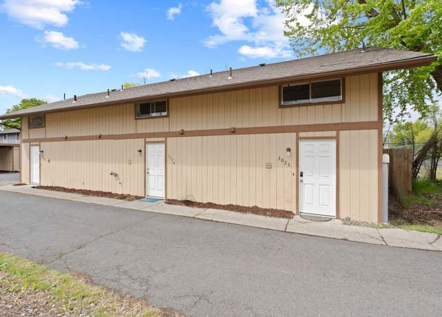 Property at 3018 E Jackson Ave, Spokane, WA 99207, 3 beds, 3 baths