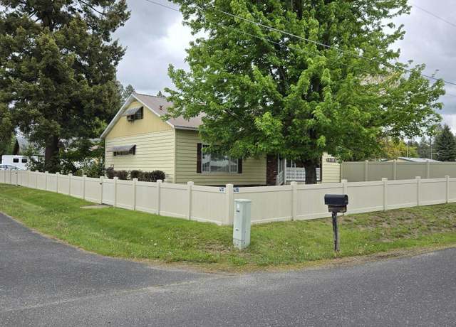 Property at 103 E 8th Ave, Deer Park, WA 99006, 4 beds, 2 baths