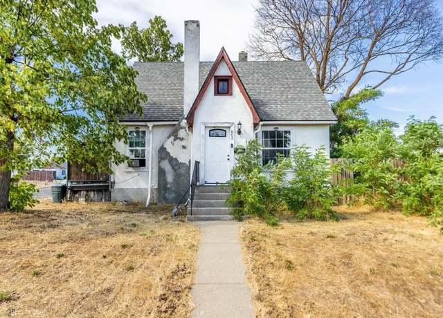 Property at 803 E Queen Ave, Spokane, WA 99207, 4 beds, 1 bath