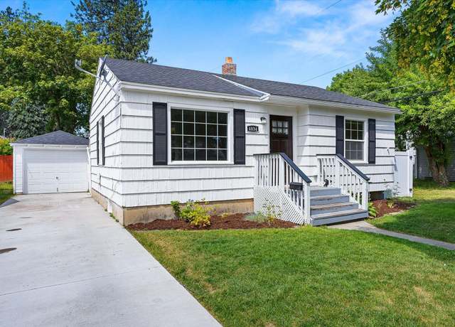 Property at 4034 S Garfield St, Spokane, WA 99203, 3 beds, 1 bath