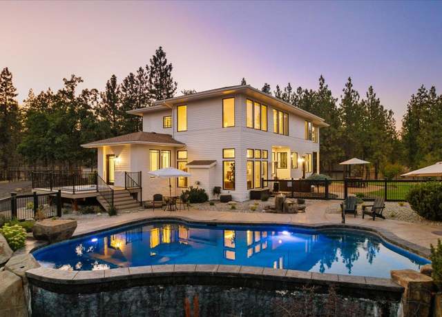 Property at 7010 W Rim Ln, Spokane, WA 99224, 4 beds, 4 baths