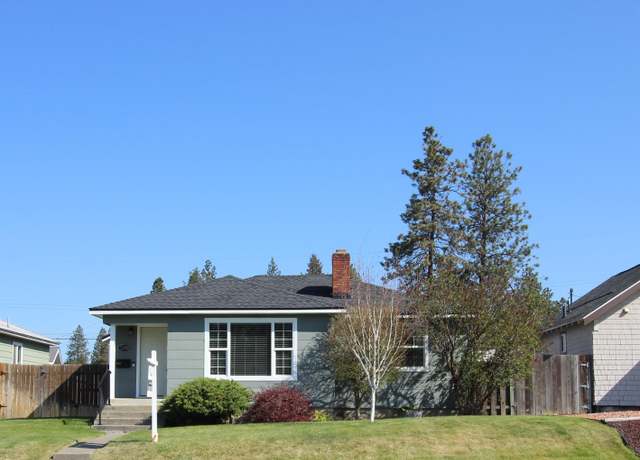 Property at 3218 W Longfellow Ave, Spokane, WA 99205, 3 beds, 1 bath
