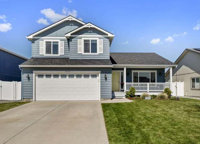 Property at 1910 W Jay Ave, Spokane, WA 99208, 3 beds, 2.5 baths