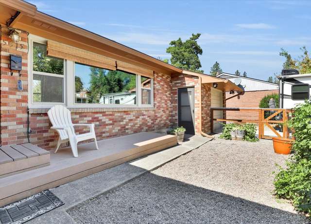 Property at 5315 N Greenwood Blvd, Spokane, WA 99205, 3 beds, 2 baths
