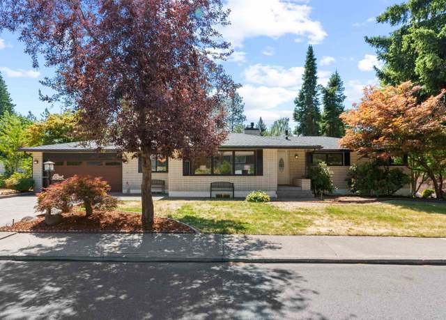 Property at 3221 W Excell Ave, Spokane, WA 99208, 5 beds, 3 baths