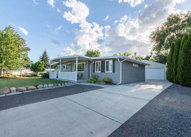 Property at 905 N Ravalli Dr, Spokane Valley, WA 99037, 4 beds, 2 baths