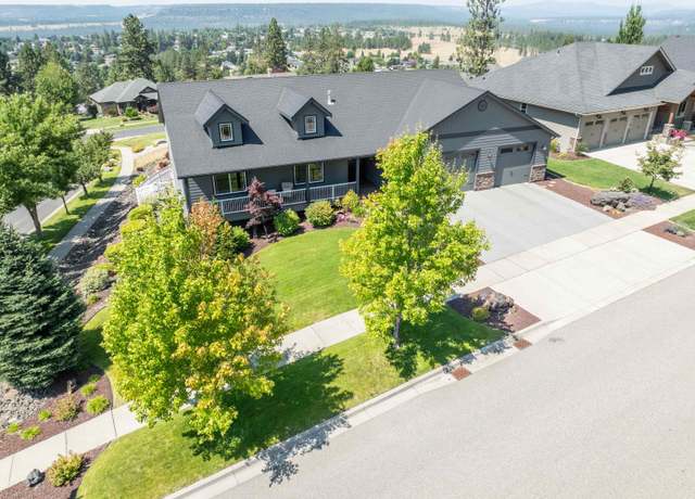Property at 10505 N Skyline Dr, Spokane, WA 99208, 4 beds, 3 baths