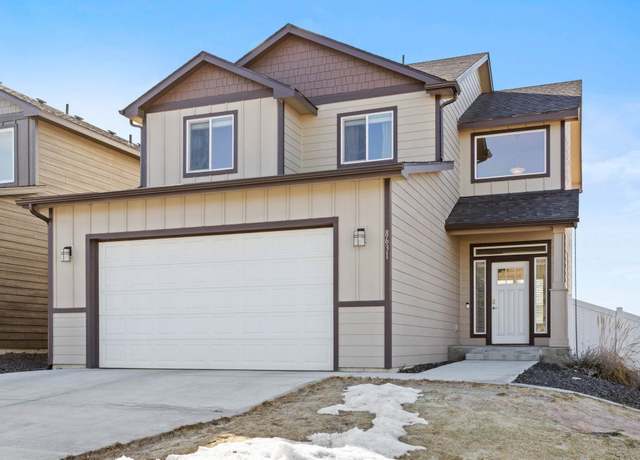 Property at 8631 N James Ct, Spokane, WA 99208, 3 beds, 3 baths