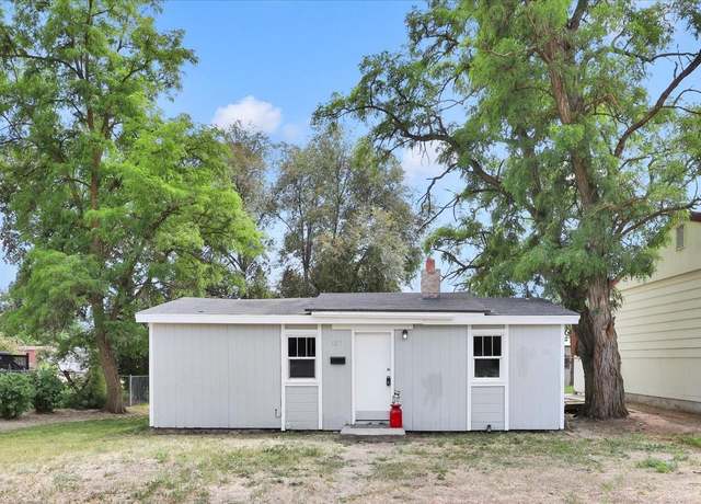 Property at 1211 W Bismark Ave, Spokane, WA 99205, 1 bed, 1 bath