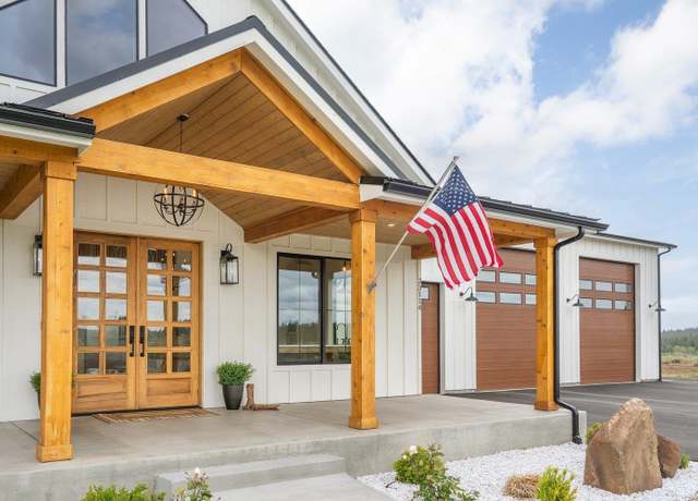 Property at 23114 W Mcfarlane Rd, Medical Lake, WA 99022, 4 beds, 3 baths