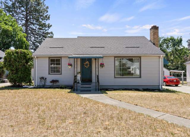 Property at 2631 W Rockwell Ave, Spokane, WA 99205, 2 beds, 1 bath