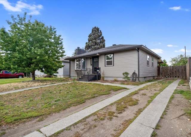 Property at 4112 W Wellesley Ave, Spokane, WA 99205, 4 beds, 2 baths