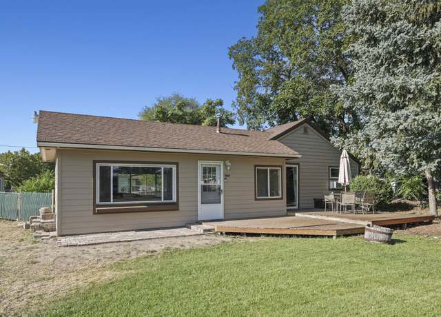 Property at 9808 E Valleyway Ave, Spokane Valley, WA 99206, 3 beds, 1 bath