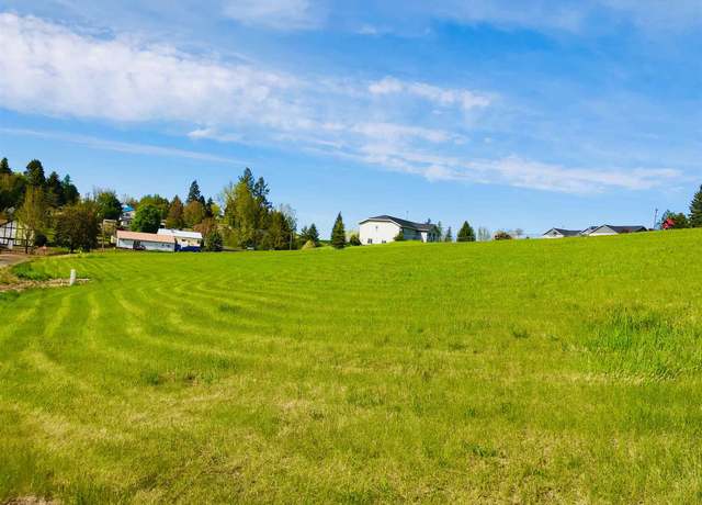 Property at 438 S College St, Tekoa, WA 99033