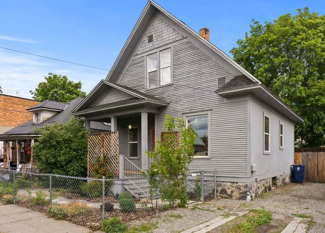 Property at 910 N Walnut St, Spokane, WA 99201, 3 beds, 2 baths