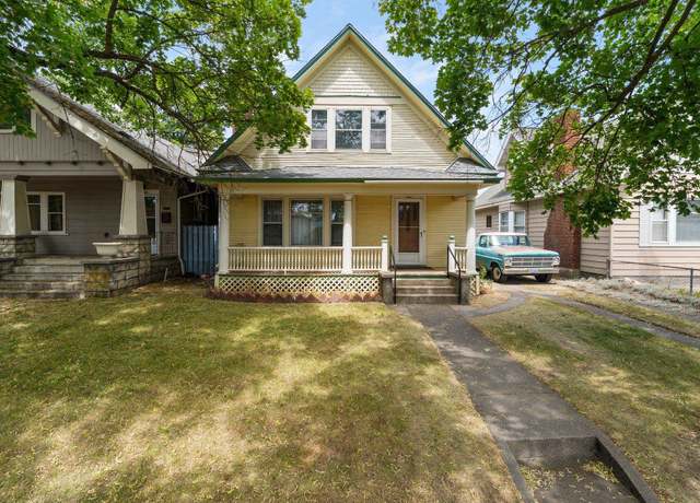 Property at 2624 W College Ave, Spokane, WA 99201, 4 beds, 1 bath