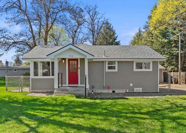 Property at 712 S Evergreen Rd, Spokane Valley, WA 99216, 2 beds, 1 bath