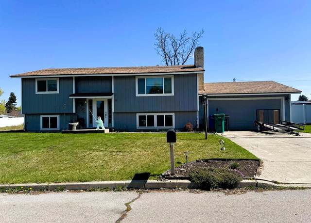 Property at 1108 N Perrine Rd, Spokane Valley, WA 99206, 4 beds, 2 baths