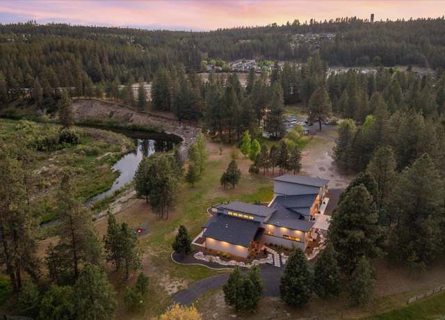 Property at 220 E Meadowlane Rd, Spokane, WA 99224, 3 beds, 3 baths