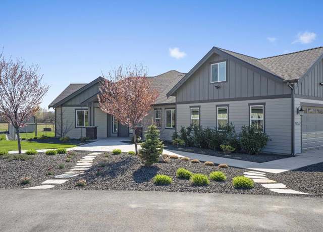 Property at 5114 N Oakland Rd, Spokane Valley, WA 99027, 3 beds, 3 baths
