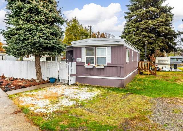Property at 11920 E Mansfield Ave #62, Spokane Valley, WA 99206, 2 beds, 1 bath