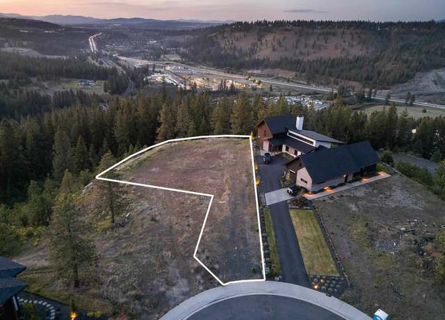 Property at 5204 S Falcon Point Ct, Spokane, WA 99224
