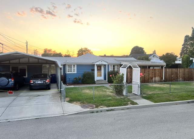 Property at 3924 E Pacific Ave, Spokane, WA 99202, 4 beds, 1 bath