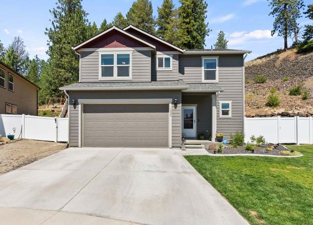 Property at 1225 E Paske Rd, Colbert, WA 99005, 3 beds, 3 baths