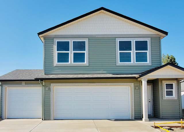 Property at 1711 E A St, Deer Park, WA 99006, 4 beds, 3 baths