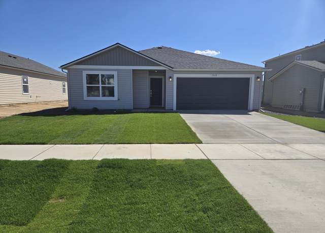 Property at 1808 E A St, Deer Park, WA 99006, 3 beds, 2 baths