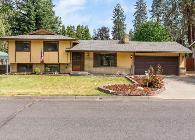Property at 10818 N Humboldt Dr, Spokane, WA 99218, 5 beds, 3 baths